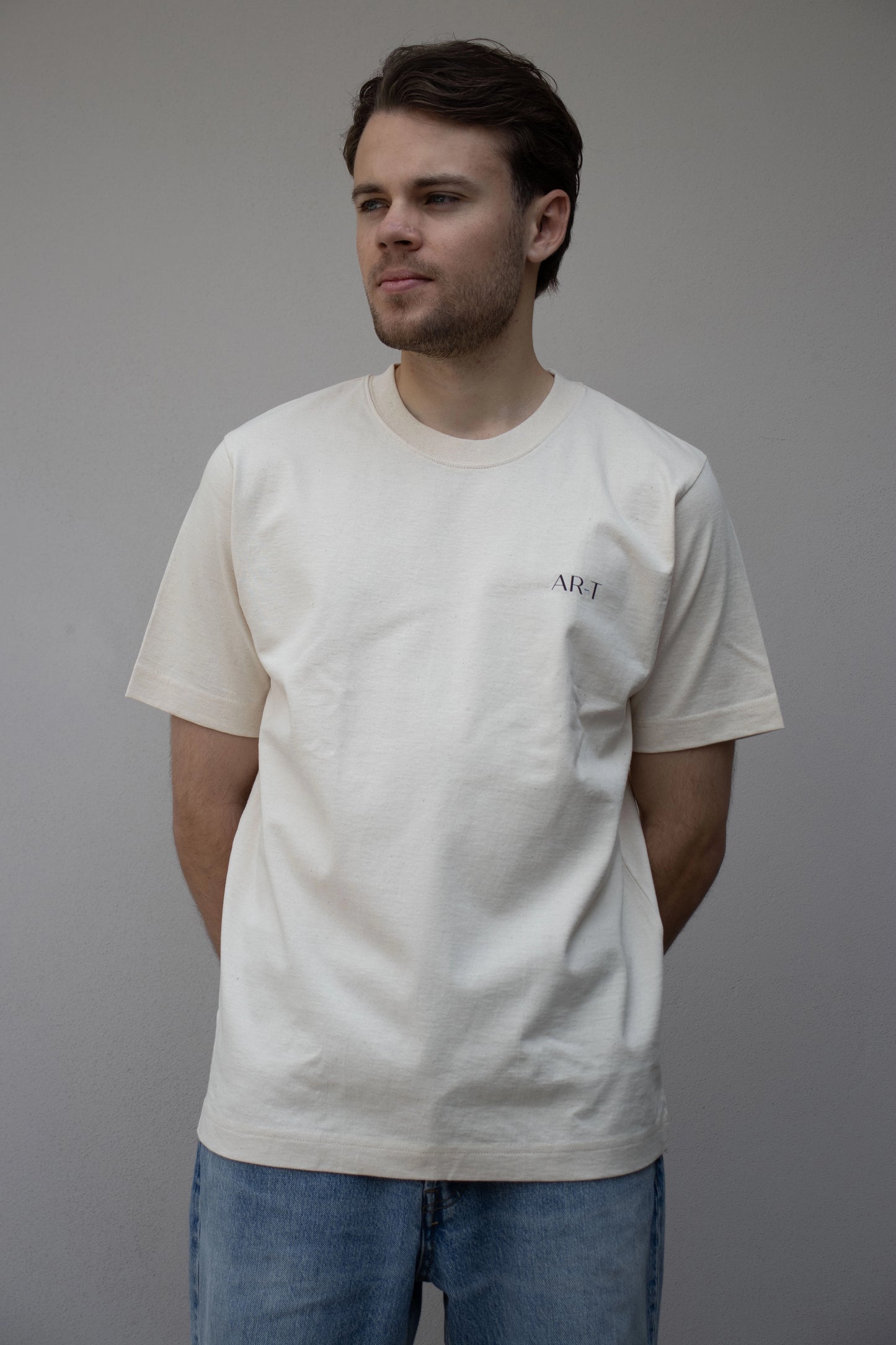 Floating Leaf Tee - Off-white